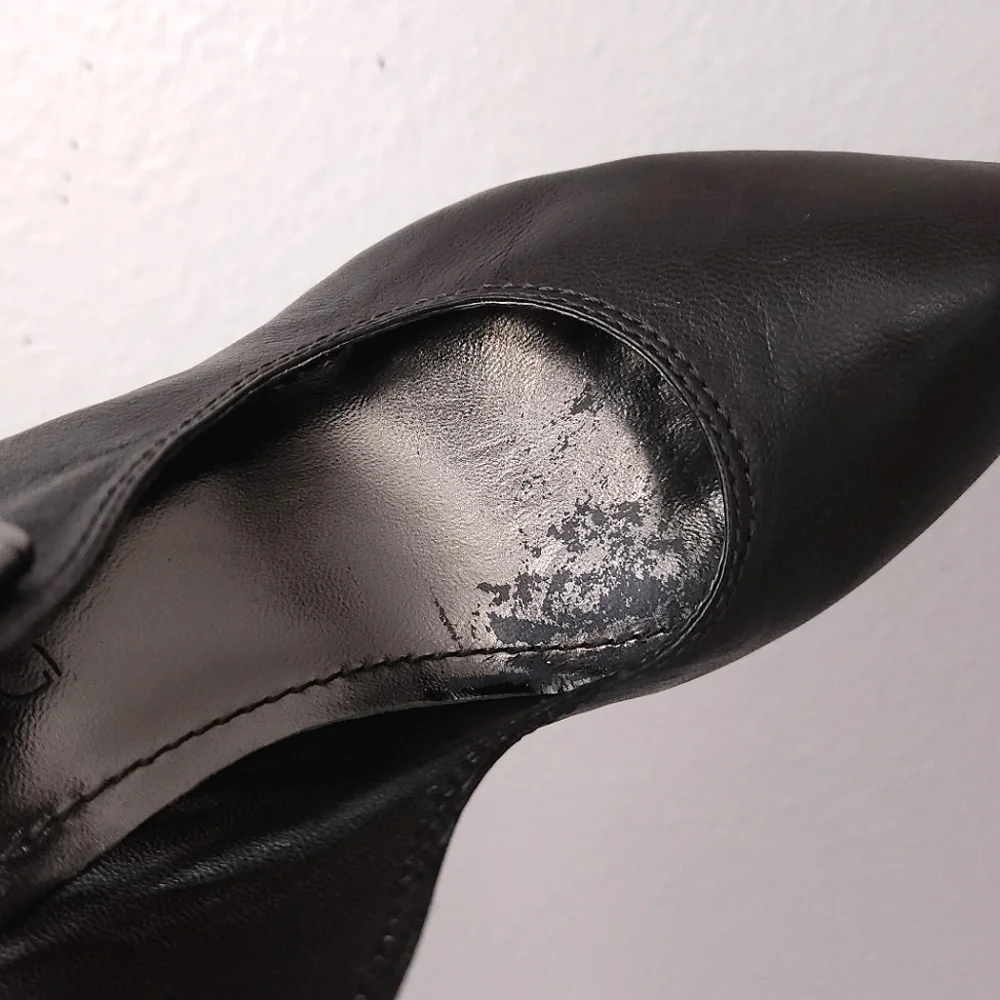 APEPAZZA Brown Leather Mary Jane Pumps US 9.5 - Picture 10 of 10